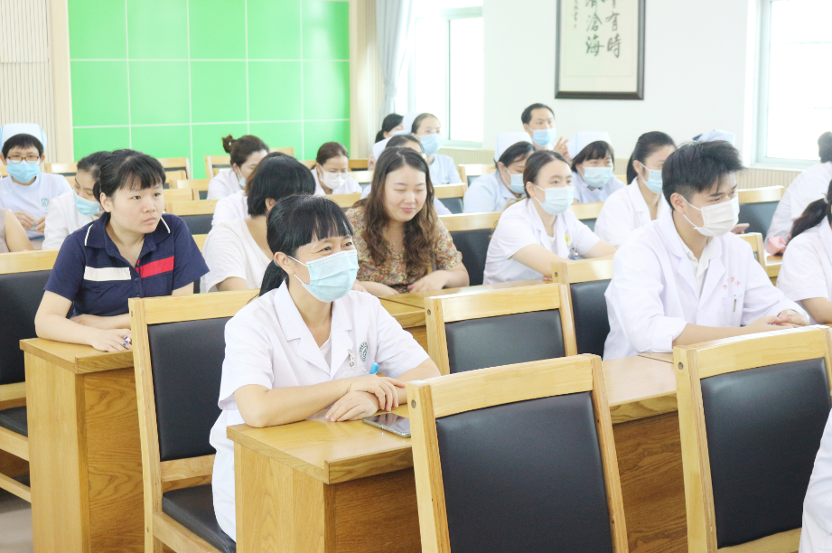 德州扑克大小
开展精神科病房安全管理业务学习  以精湛的技术服务患者